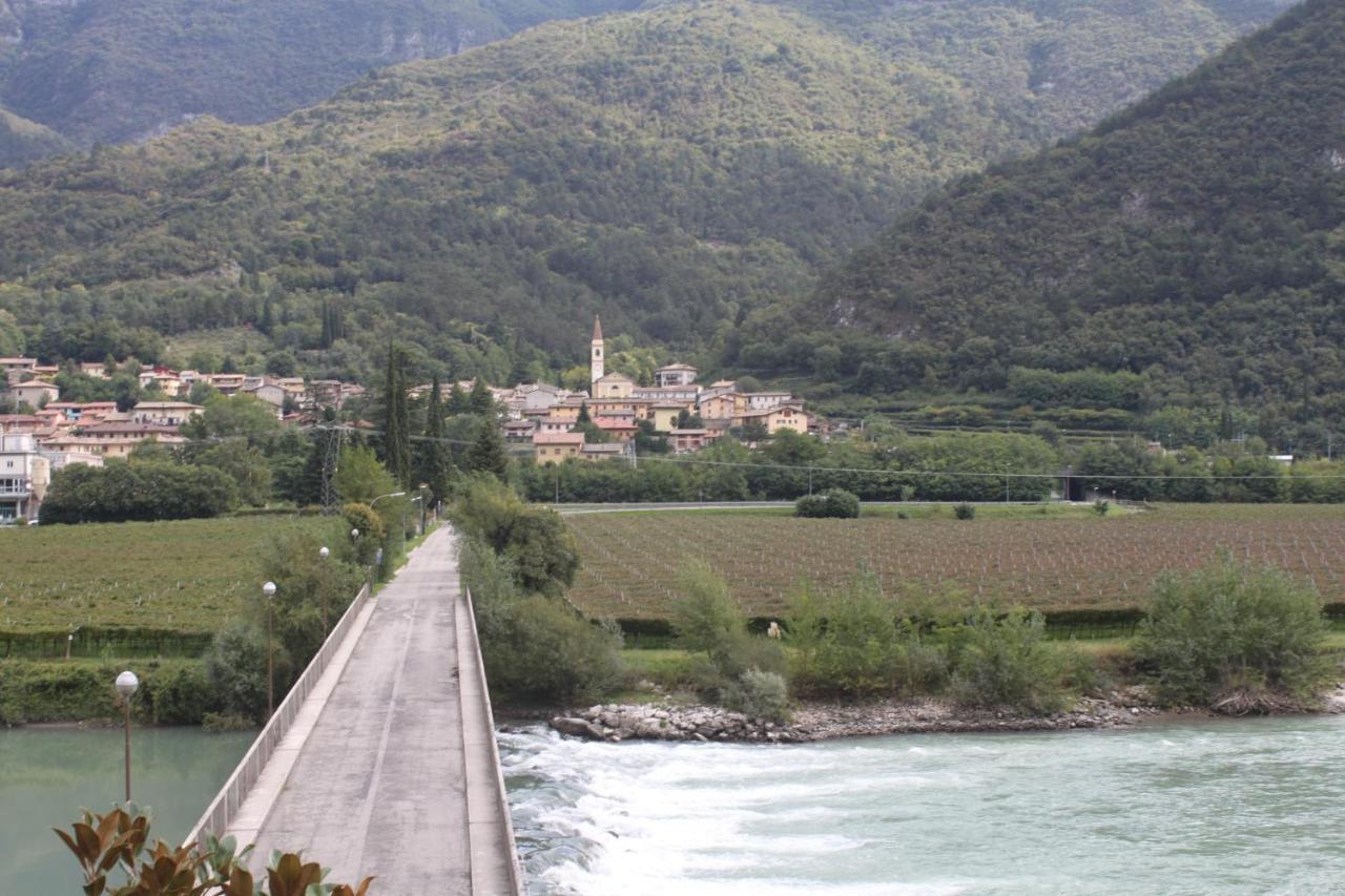 Il Rustico Di Peri Villa Buitenkant foto